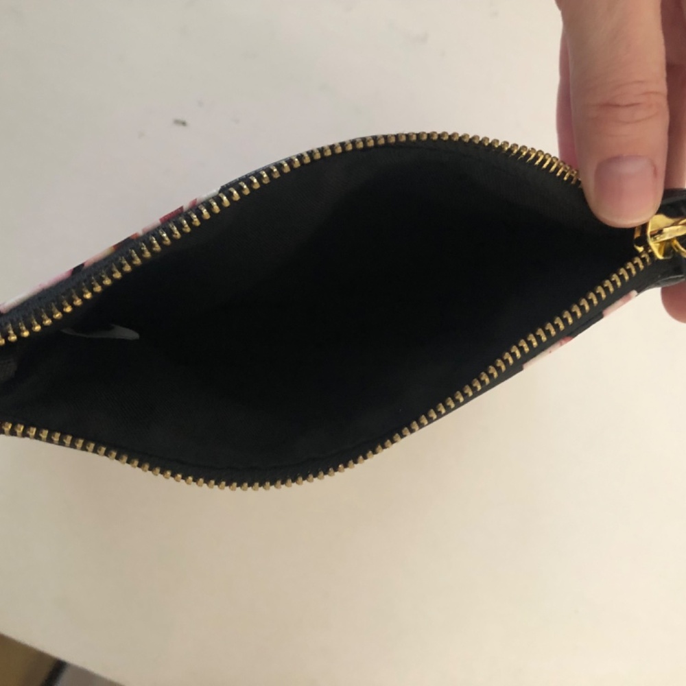 Floral zip clutch purse with side pocket - Picture 3 of 3